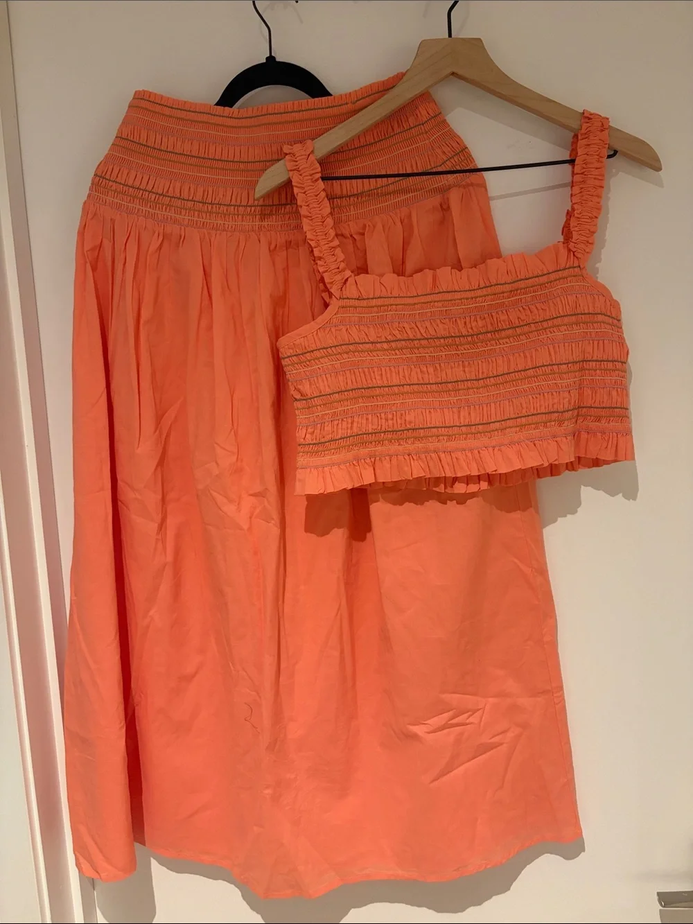 dRA matching set smocked Midi Skirt and cropped top in Coral Orange